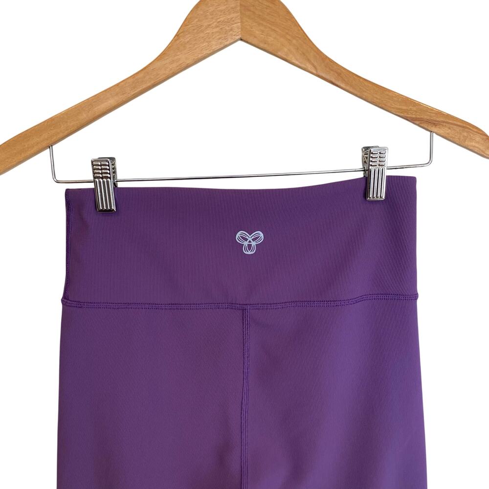Aritzia TnAction Ribbed High-Rise 7" Biker Shorts in Breezy Purple Size Medium - Picture 6 of 8